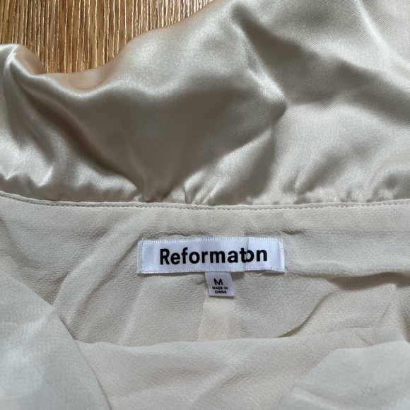 Reformation Maves Dress Almond Size Medium - Picture 5 of 9